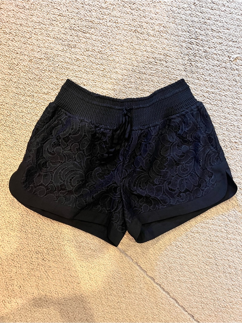 Cabi 5245 Lena Lace Black Women’s Shorts XS